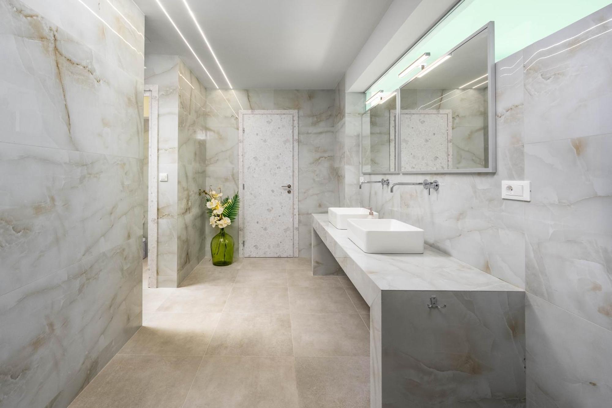 Villa Zafira - Seaview Manor With Heated Pool Kallithéa Екстериор снимка